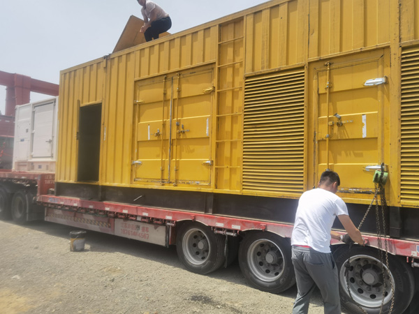 碌曲除了负载情况和发动机维护,还有哪些因素会影响 200kw 柴油发电机的油耗?